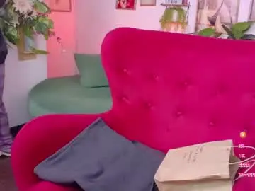 Chaturbate Live Sex Cam of aaaaamy_1