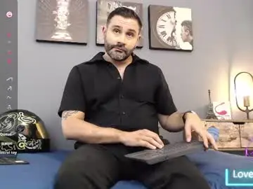 Chaturbate Adult Video Chat of jonas_beard1