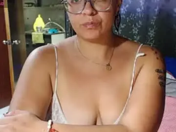 Chaturbate Sex Chat of miia_big1boobs