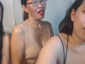 Chaturbate Live Porn of pinayhotmama08
