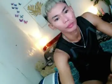 Chaturbate Live Sex Cam of yourdreamboyx
