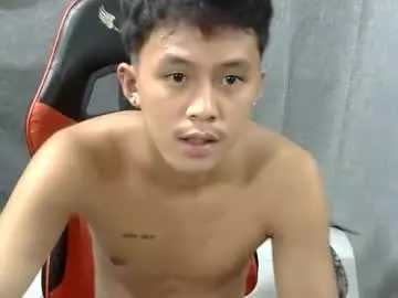 Chaturbate Nude Webcam of justcallme_james
