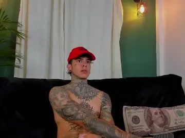Chaturbate Adult Webcams of aron_ford
