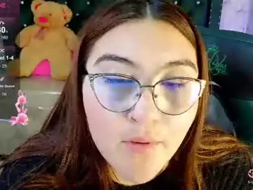 Chaturbate Live Sex Cam of diamondfox_m