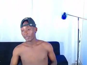Chaturbate Live Sex of alexaandro18