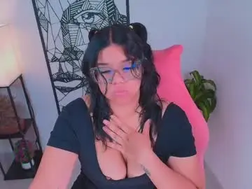 Chaturbate Live Sex Cam of ashleyy18__