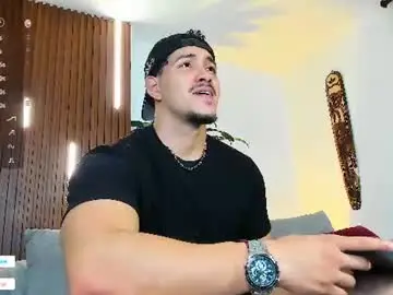 Chaturbate Nude Webcam of lucasanto_