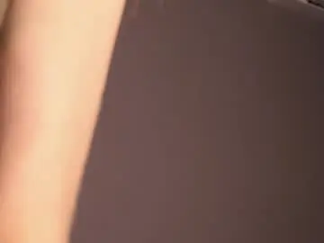 Chaturbate Live Porn of 1i1ypa1mer
