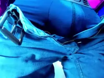 Chaturbate Free Porn Cam of axell_cross2