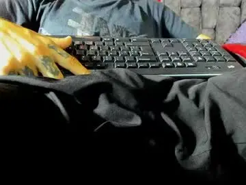 Chaturbate Adult Webcams of axell_cross2