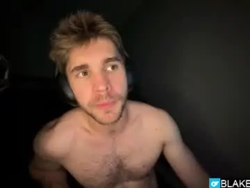 Chaturbate Live Porn of blakemiles2