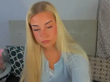 Chaturbate Live Sex Cam of kristyflowers