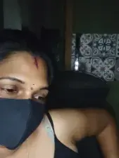 Dscgirls Adult Webcams of indianhothyd