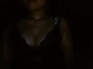 Dscgirls Nude Webcam of Komal_Sexy