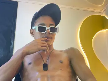 Imlive Adult Webcam of rafaelvanderxxx