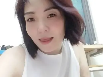 Imlive Nude Webcam of Mymy83