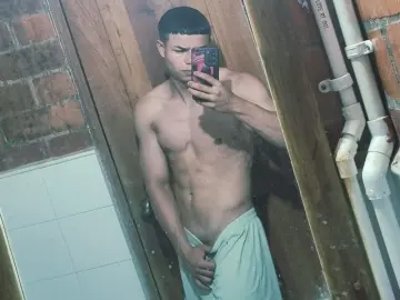 Imlive Adult Webcam of alexander_Cr