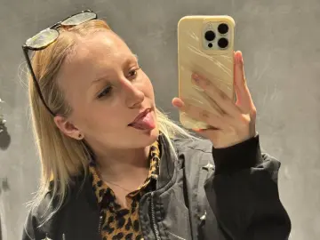 Livejasmin Free Porn Cam of LucilleWiste