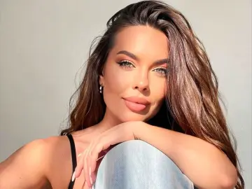 Livejasmin Live Sex of InesMoore