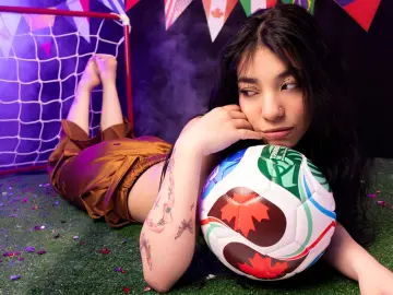 Livejasmin Live Sex of EmaLittle