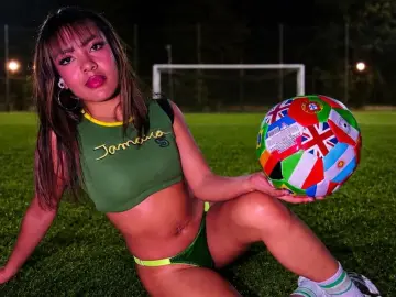 Livejasmin Free Porn Cam of KarinaShienzs