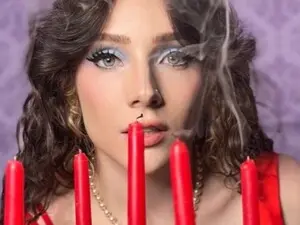 Myfreecams Watch Live Sex Cams of KristieBish
