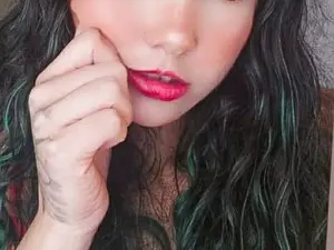 Myfreecams Live Sex Cam of SofiVamps