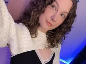 Myfreecams Watch Live Sex Cams of SharlotteL