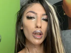 Myfreecams Nude Webcam of Foxx_girl