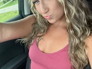 Myfreecams Adult Video Chat of Taylorgirl19