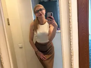 Myfreecams Sex Chat of AuraMilff