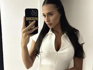 Myfreecams Watch Live Sex Cams of AlishaSkye