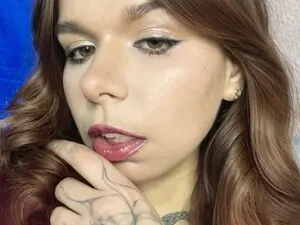 Myfreecams Live Porn of KattiXo