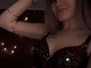 Myfreecams Sex Cam of Mrs_Lina