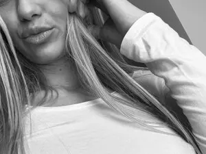 Myfreecams Free Live Porn of S3xyBlond3e