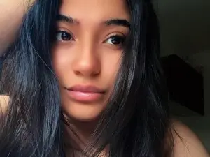 Myfreecams Live Porn of KiraMoonX