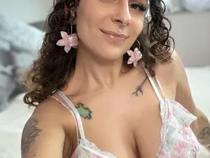 Myfreecams Watch Live Sex Cams of Mara_Martinez