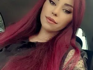 Myfreecams Best live sex cam show of Lara_Ella