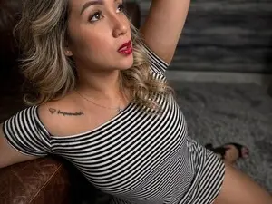 Myfreecams Sex Chat of La_venezolana