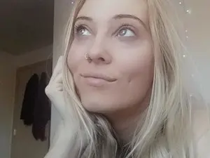 Myfreecams Free Porn Cam of Leeleigh1