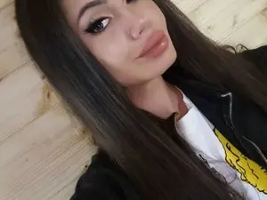 Myfreecams Watch Live Sex Cams of cataleaxxx