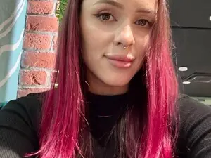 Myfreecams Free Porn Cam of Lil_reya