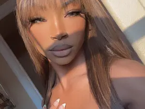 Myfreecams Nude Webcam of Niviawolfe