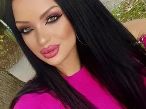 Myfreecams Live Sex Cam of AshleeyDivine