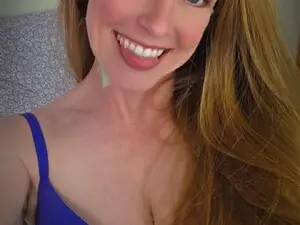 Myfreecams Adult Video Chat of CharlotteDoe
