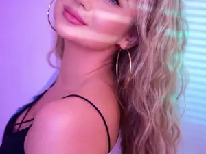 Myfreecams Watch Live Sex Cams of BlondieEve