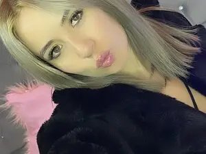 Myfreecams Live Porn of NickySexfire