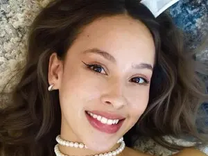 Myfreecams Free Porn Cam of AlejaBlonde