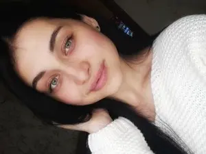 Myfreecams Live Sex Cam of SweetQcheeks
