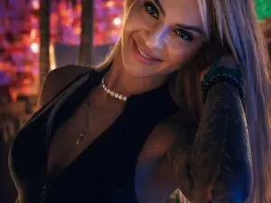 Myfreecams Adult Video Chat of TiffanyMaze